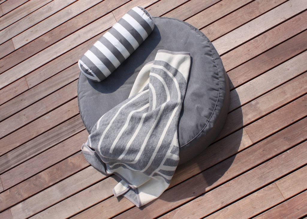 TRIMM Copenhagen Full Moon Pouf (Puff)